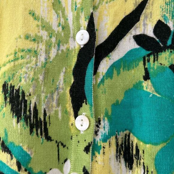 Joseph A. Floral Button Down Cardigan Sz Medium Petite - Picture 7 of 7